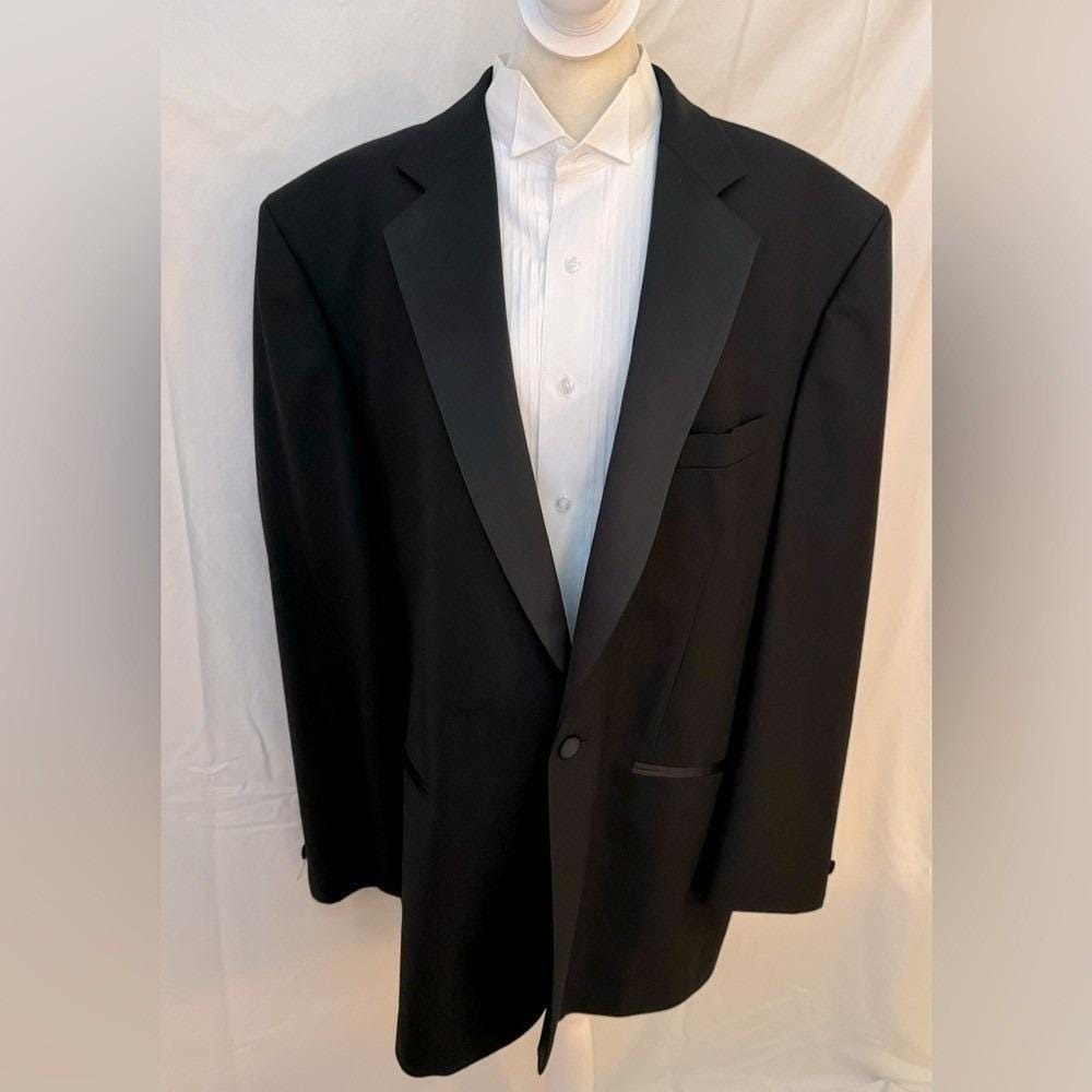 Three Piece Mens Tuxedo with Black Blazer and Trousers - Picture 4 of 17